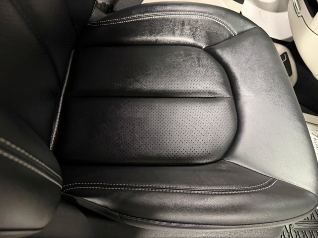 Used 2024 Chrysler Pacifica Touring-L w/ Road Tripper Package image 33