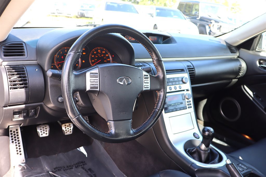 Used 2005 INFINITI G35 Coupe w/ (P01) Premium Pkg RWD image 15