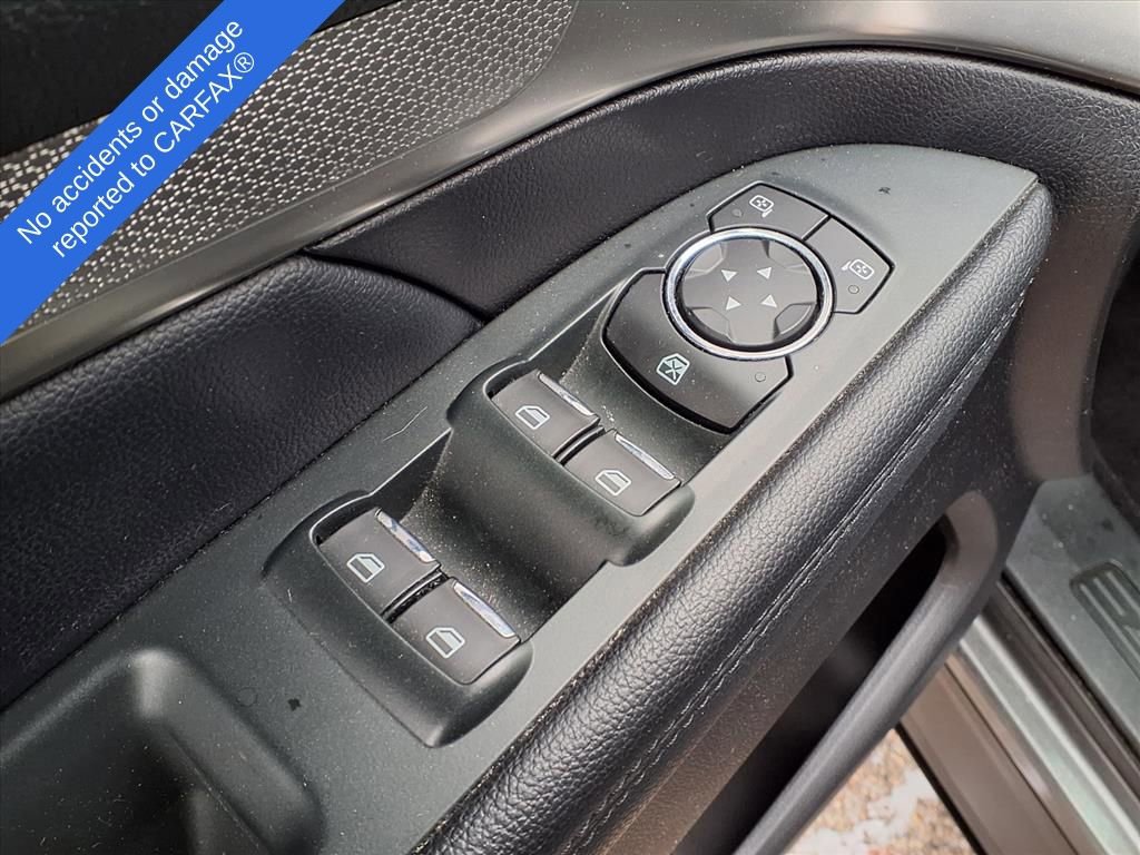 Used 2019 Ford Explorer XLT image 15