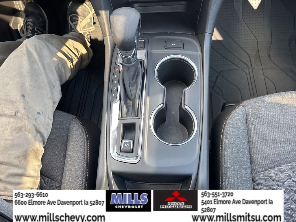 Used 2023 Chevrolet Equinox LT image 23