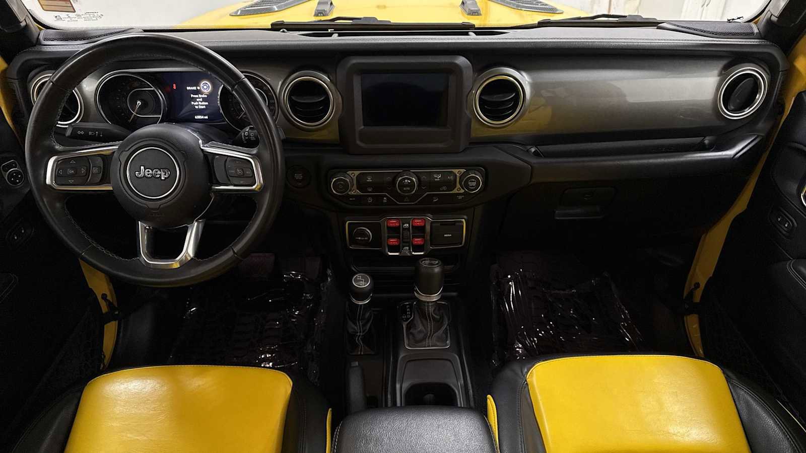 Used 2019 Jeep Wrangler Unlimited Sahara image 27