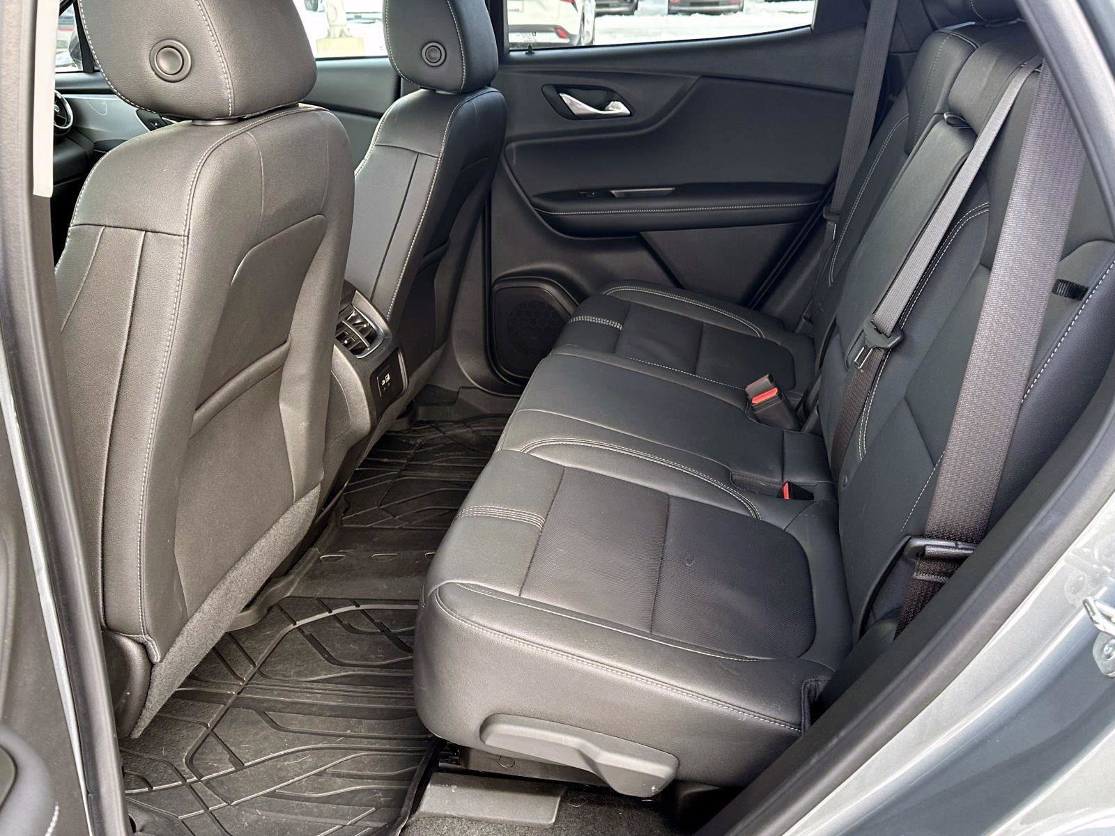 Used 2024 Chevrolet Blazer LT w/ Midnight/Sport Edition image 11