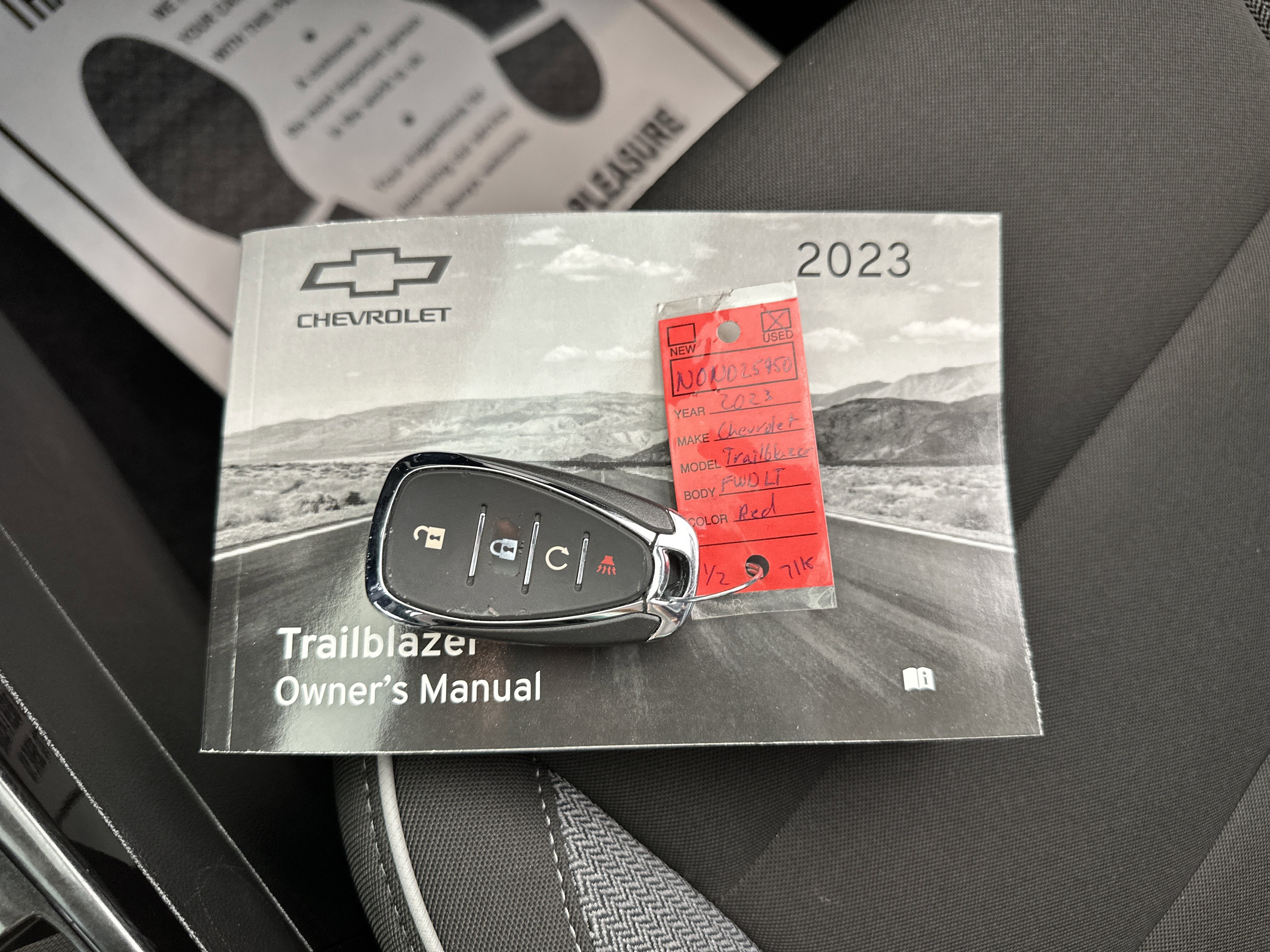 Used 2023 Chevrolet TrailBlazer LT w/ Convenience Package image 31