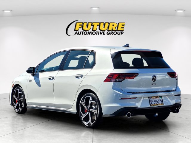 Used 2026 Volkswagen GTI SE FWD image 6
