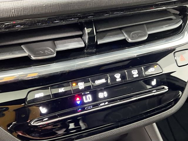 New 2025 Buick Envista Avenir image 13