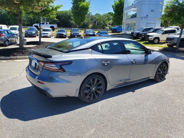 Used 2020 Nissan Maxima SR w/ Sport Mat Group FWD image 3