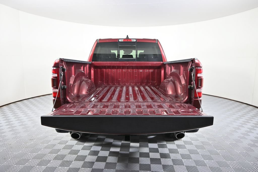 Used 2023 RAM 1500 Laramie AWD/4WD image 6