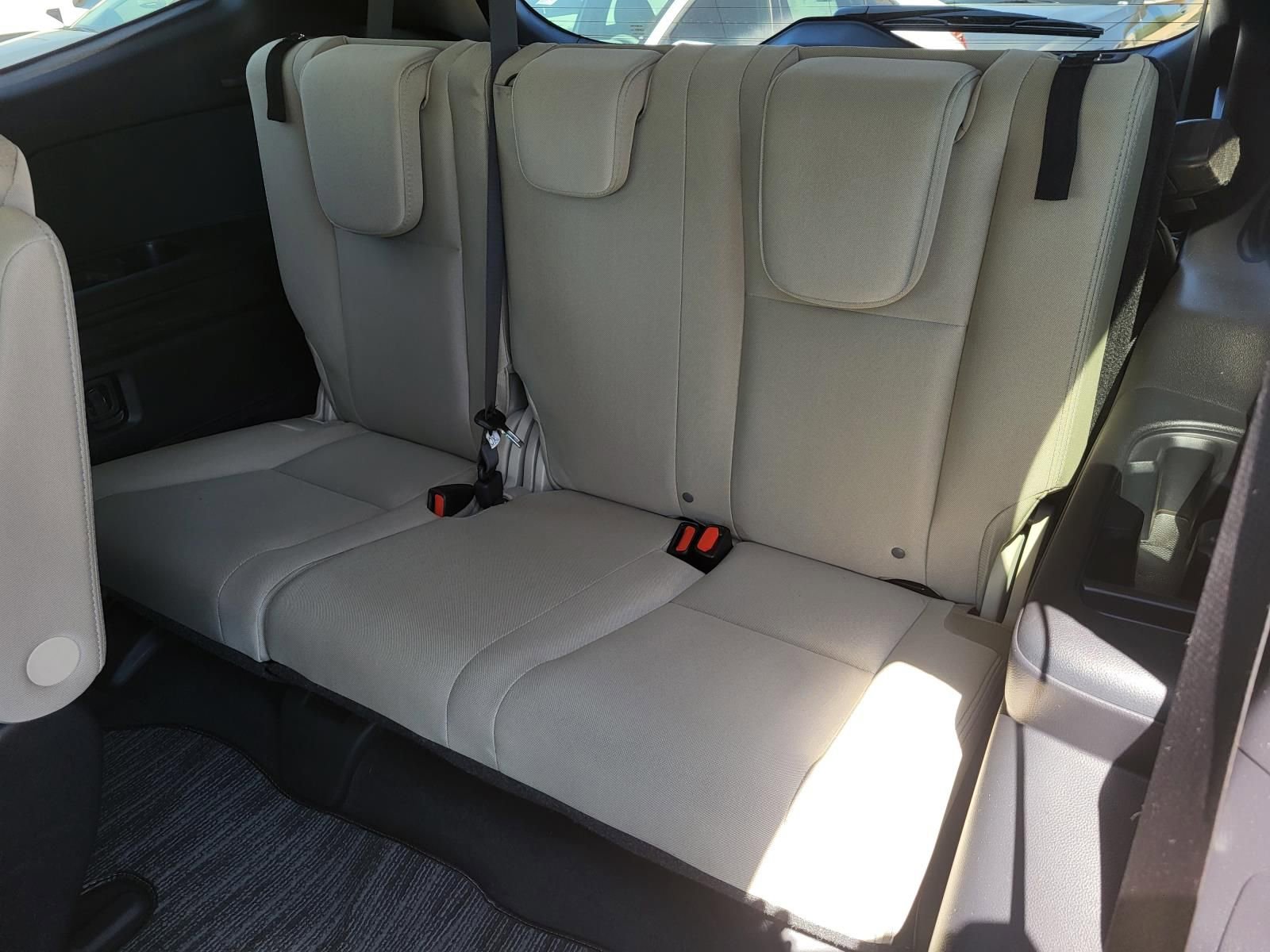 Used 2024 Subaru Ascent Premium w/ Convenience Package image 14