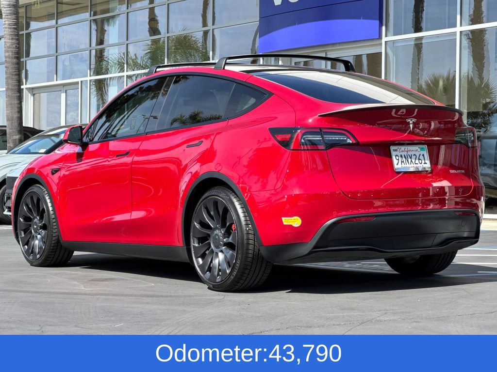 Used 2022 Tesla Model Y Performance image 3