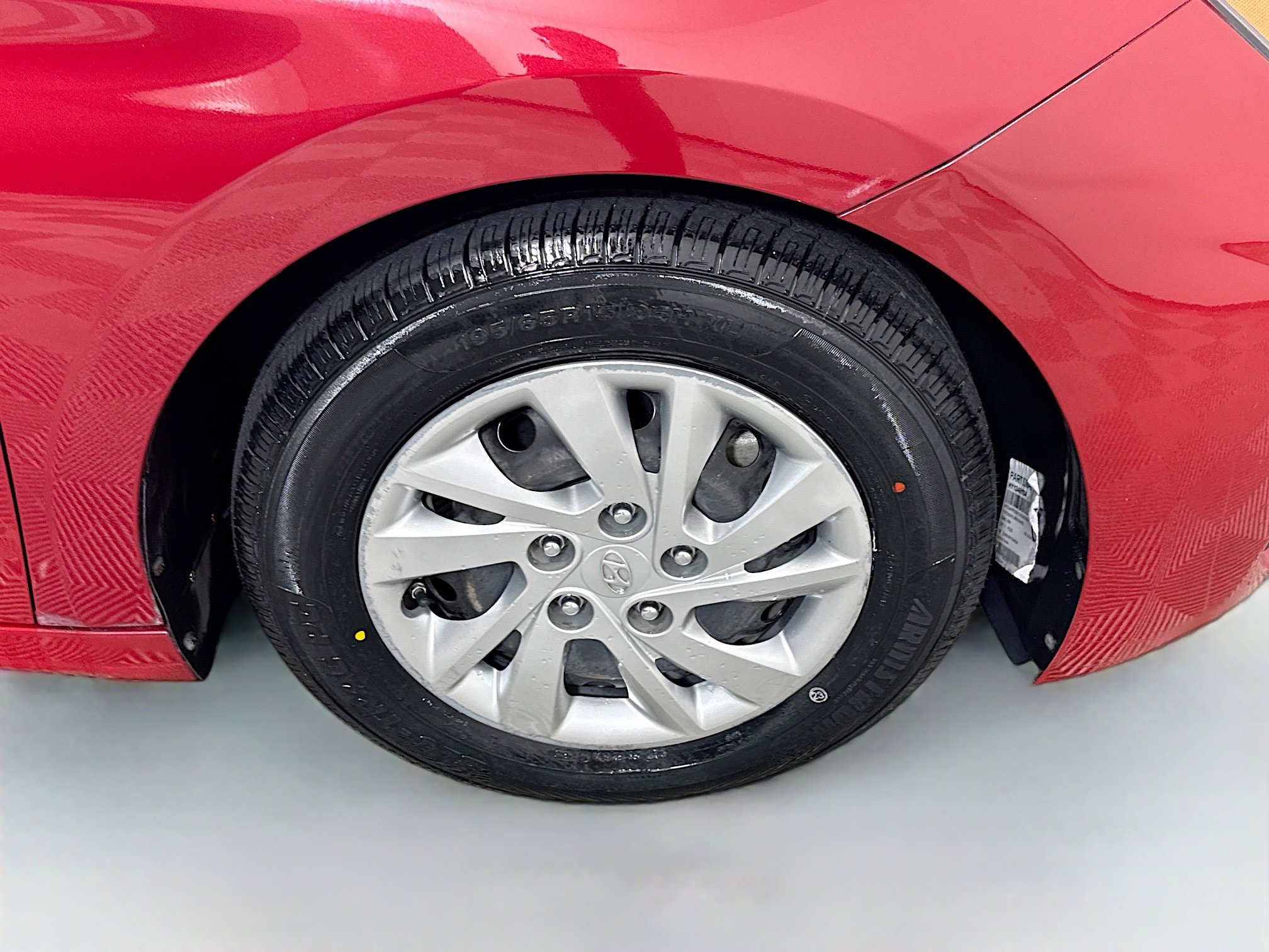 Used 2020 Hyundai Elantra SE image 31