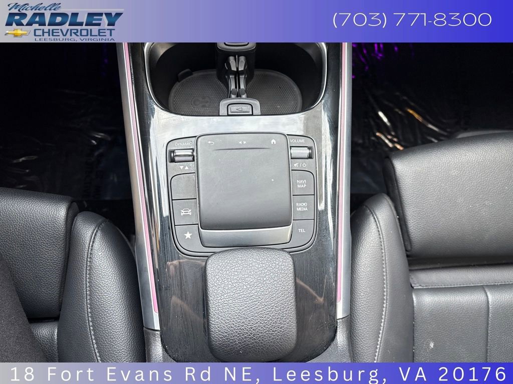 Used 2022 Mercedes-Benz GLB 250 4MATIC image 10
