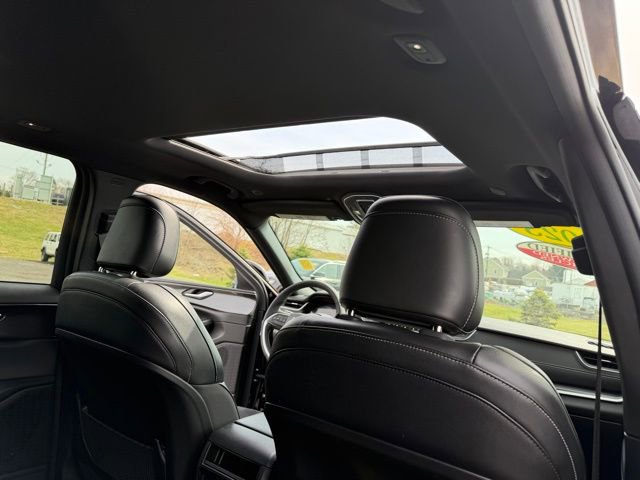 Used 2023 Jeep Grand Cherokee Altitude image 36