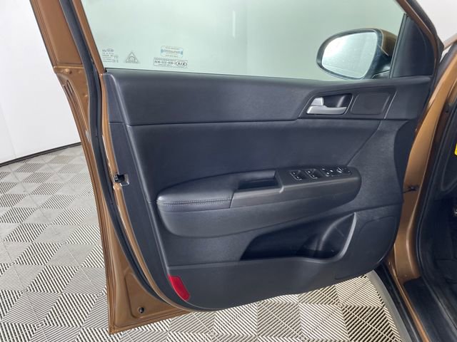 Used 2017 Kia Sportage EX image 16