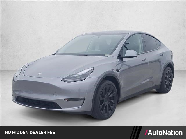Used 2025 Tesla Model Y Long Range RWD image 1
