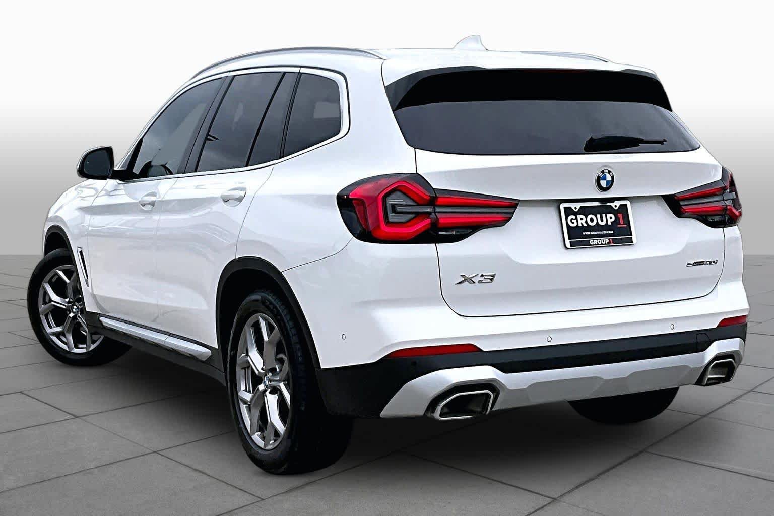 Used 2024 BMW X3 sDrive30i w/ Premium Package w/ZPA RWD image 12