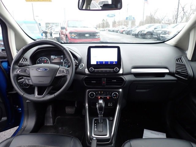 Used 2020 Ford EcoSport SES w/ SES Black Appearance Package image 18