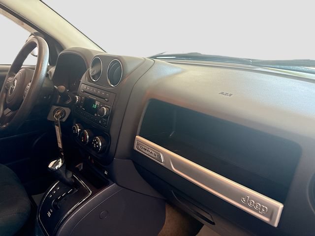 Used 2016 Jeep Compass Sport AWD/4WD image 24