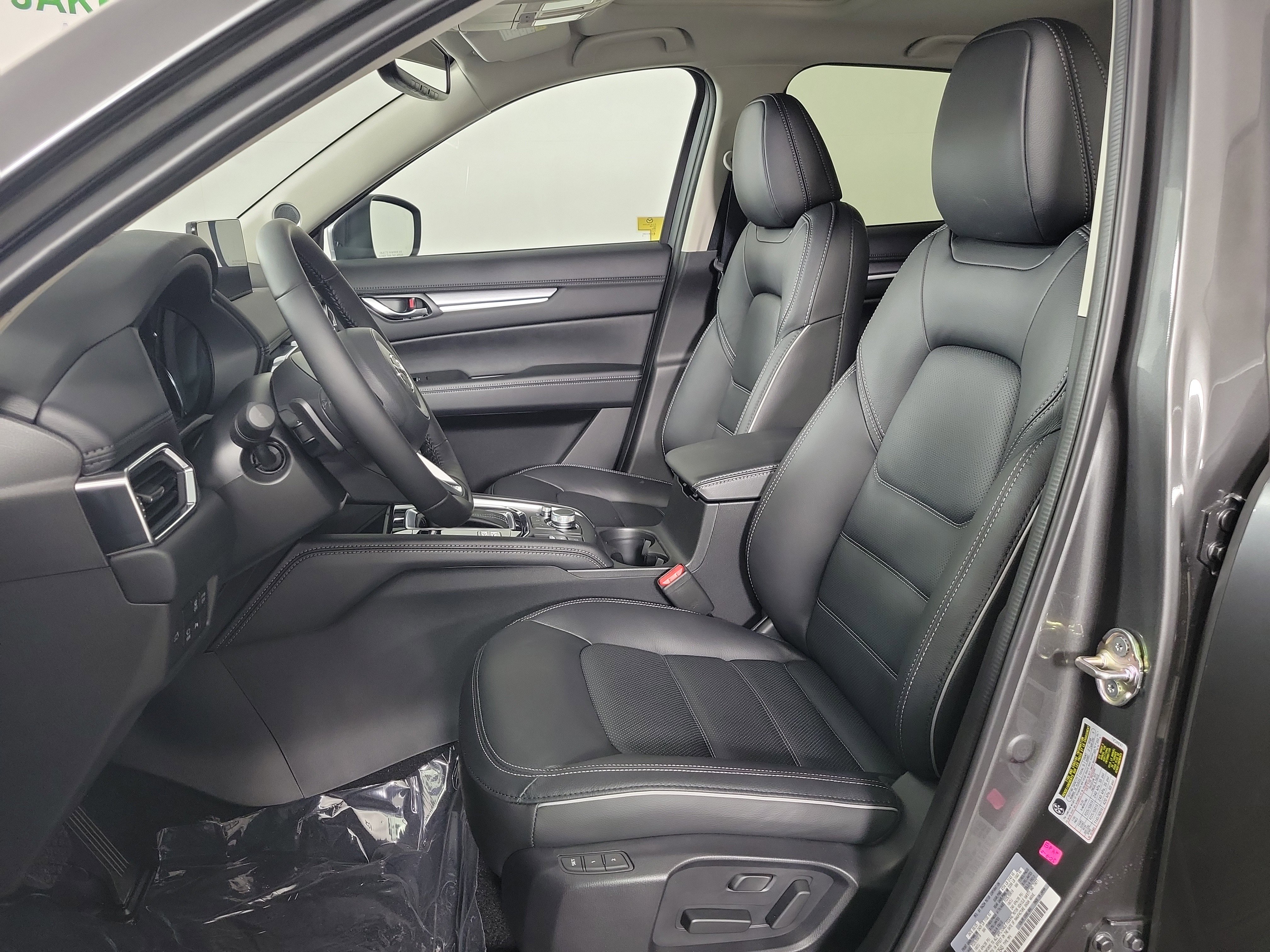 New 2025 MAZDA CX-5 AWD 2.5 S w/ Premium Plus Pkg image 11