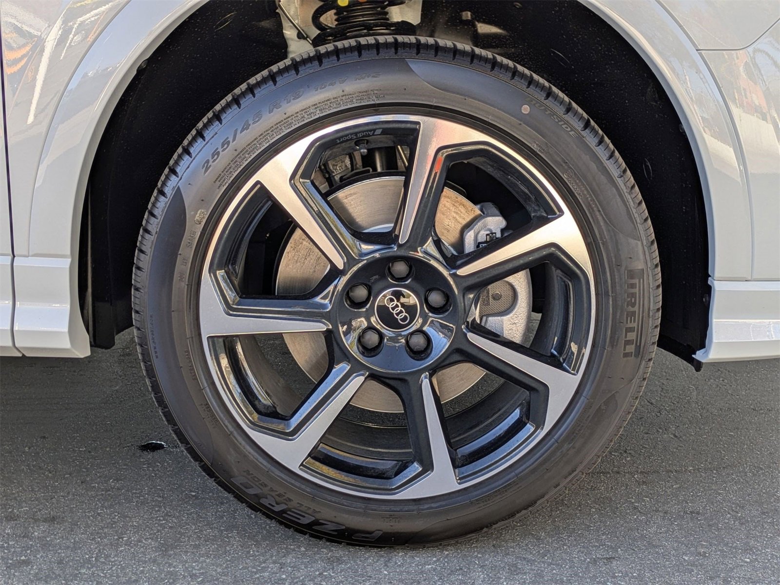 New 2025 Audi Q3 2.0T Premium Plus image 13