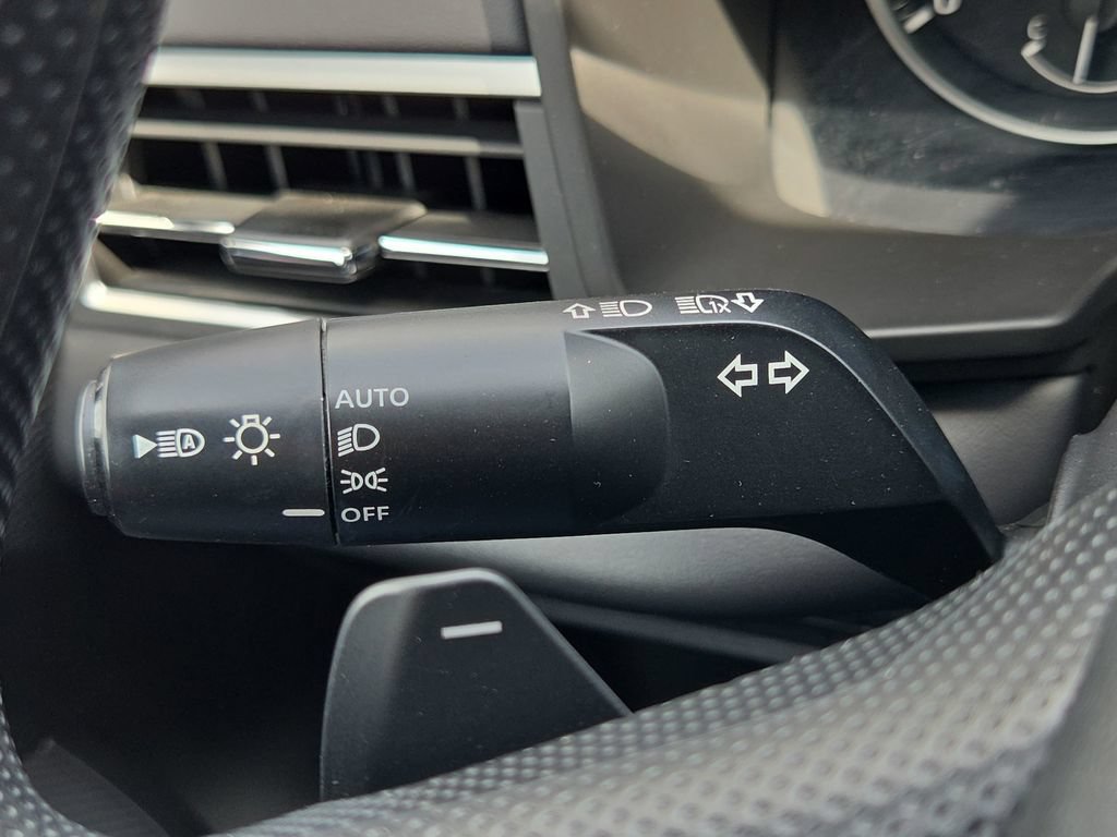 Used 2022 Mitsubishi Outlander ES AWD/4WD image 28