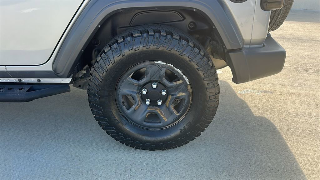 Used 2018 Jeep Wrangler Unlimited Sport image 18