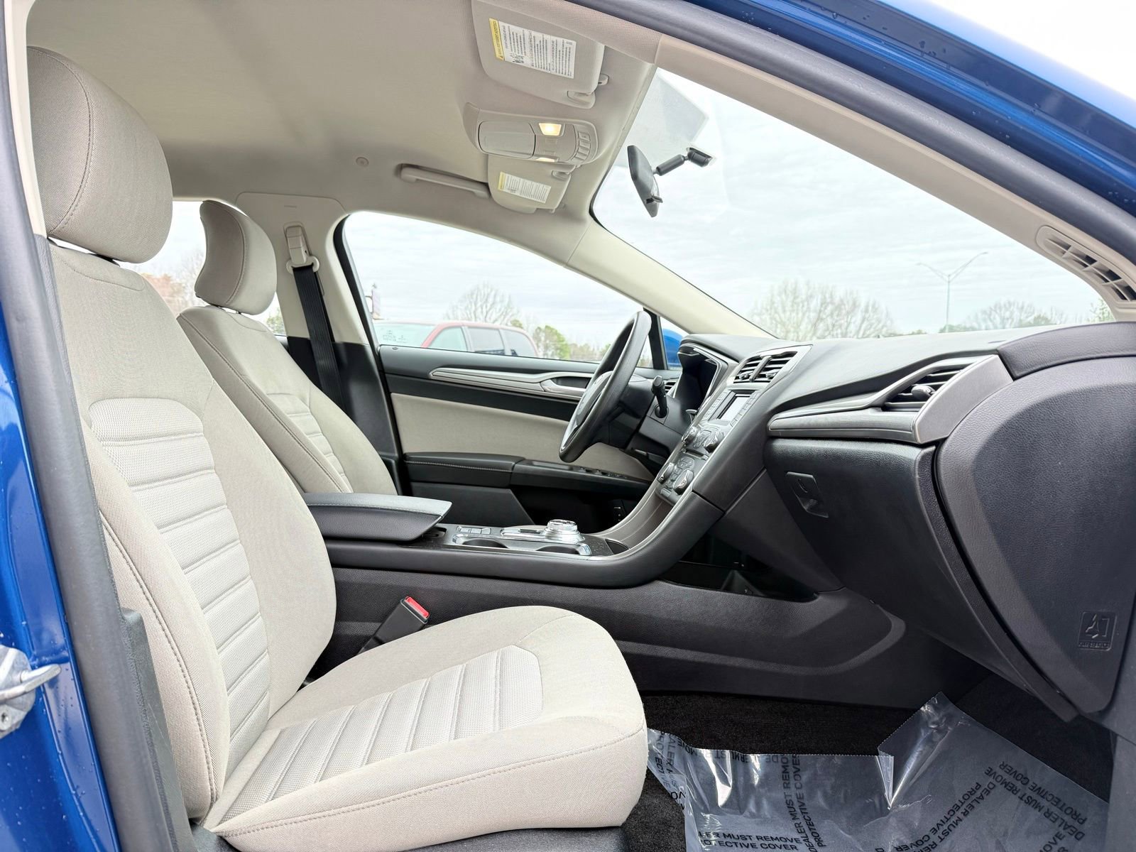 Used 2018 Ford Fusion S FWD image 24