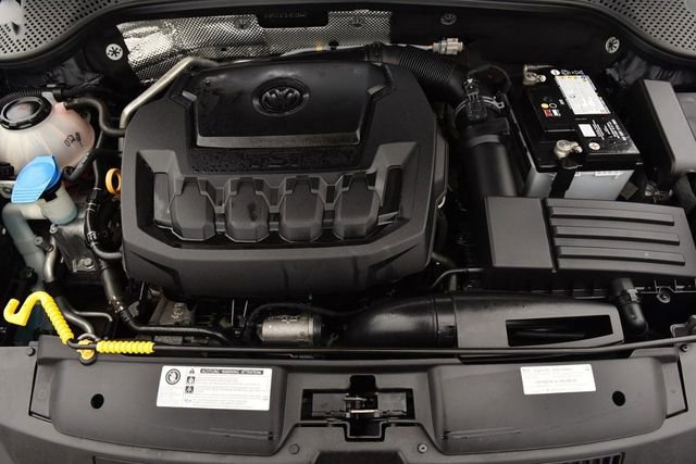 Used 2018 Volkswagen Beetle 2.0T S FWD image 23