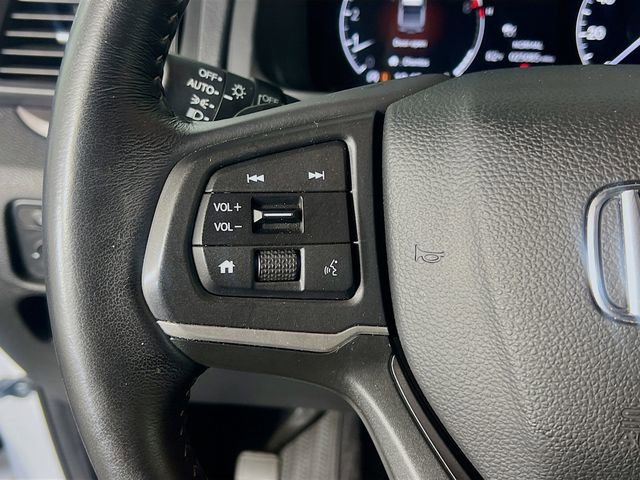 Used 2024 Honda Ridgeline Sport image 17