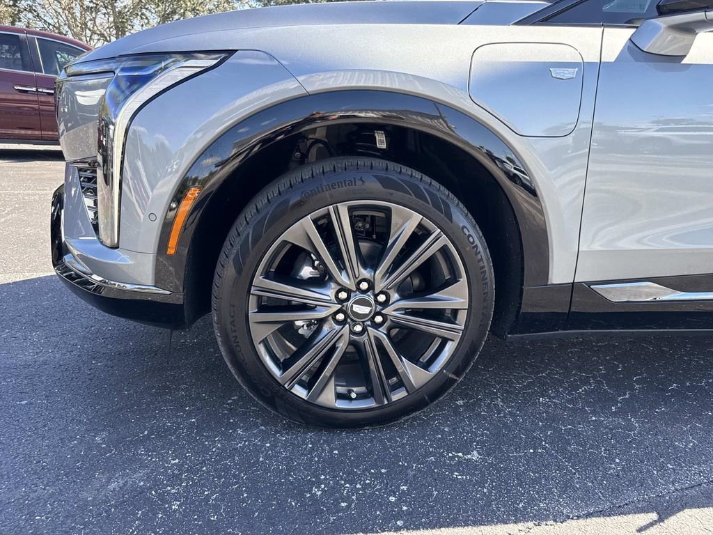 New 2026 Cadillac Optiq Sport 2 image 10