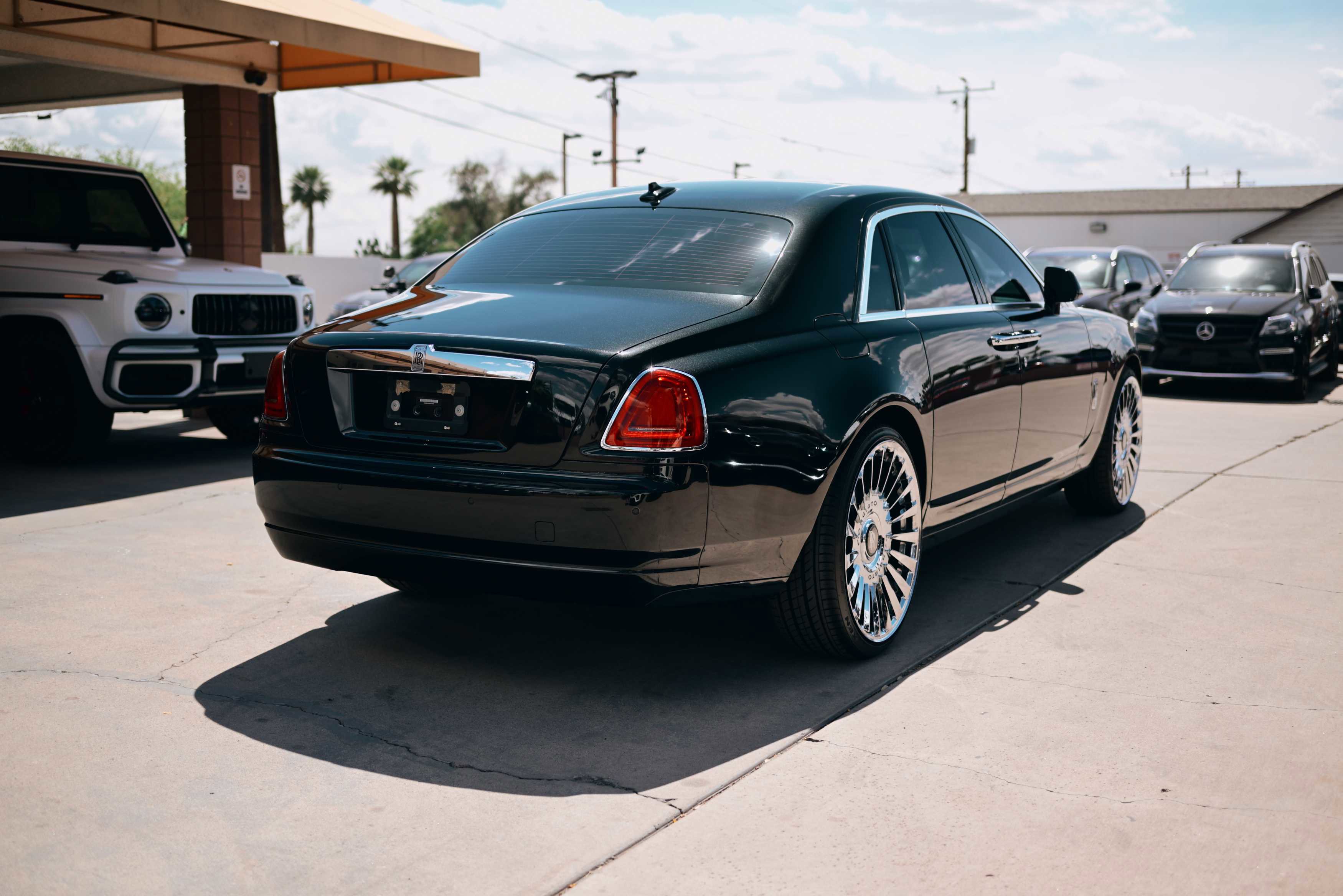 Used 2013 Rolls-Royce Ghost image 4