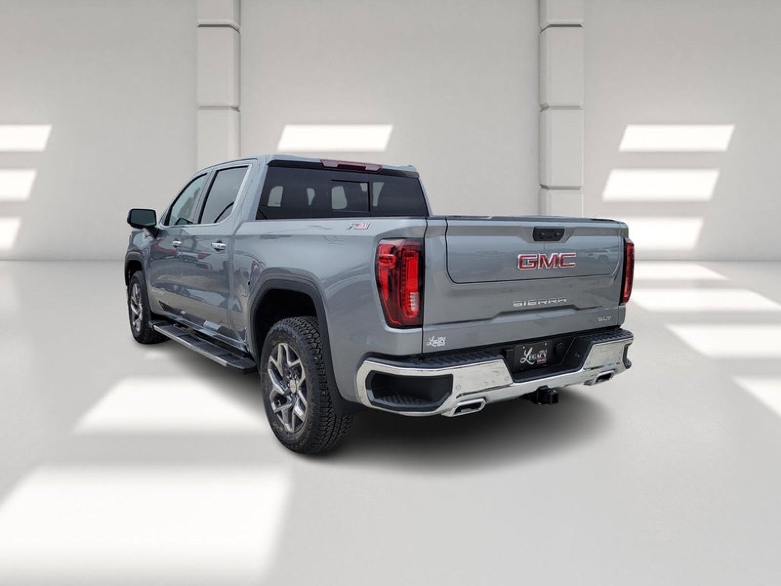 New 2026 GMC Sierra 1500 SLT w/ SLT Premium Plus Package image 5