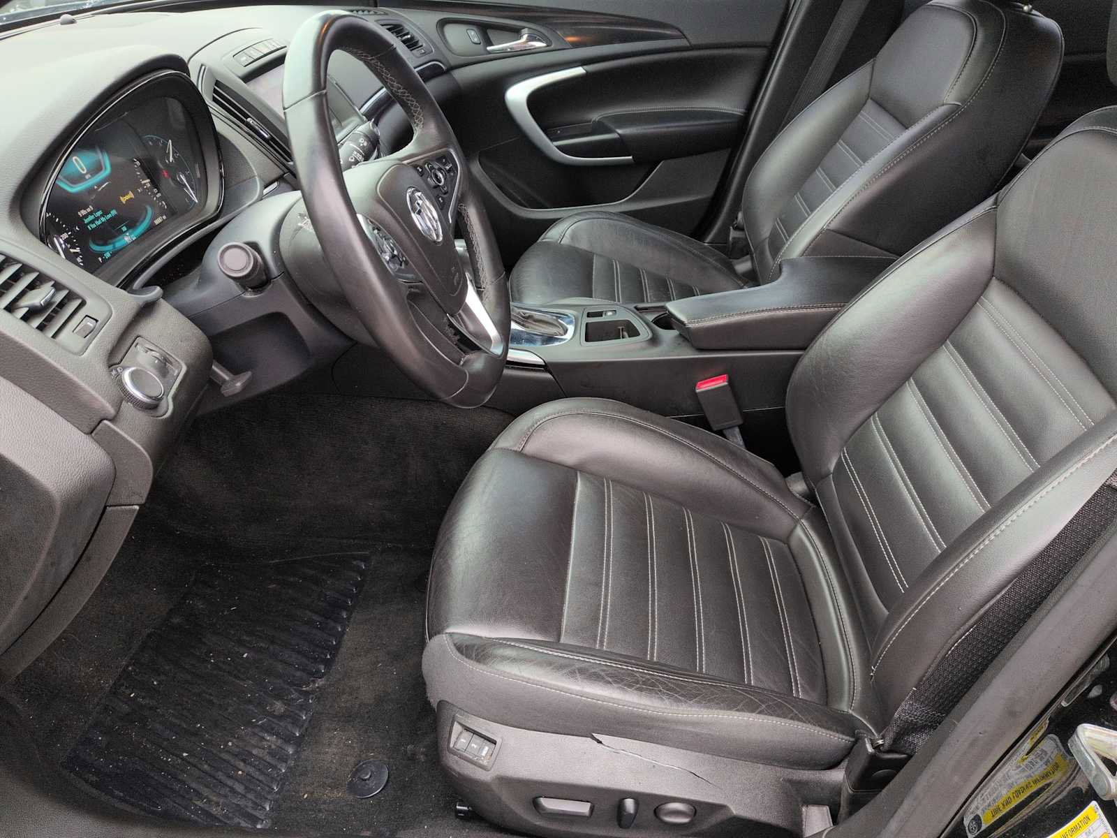 Used 2017 Buick Regal GS w/ Driver Confidence Package #2 image 17