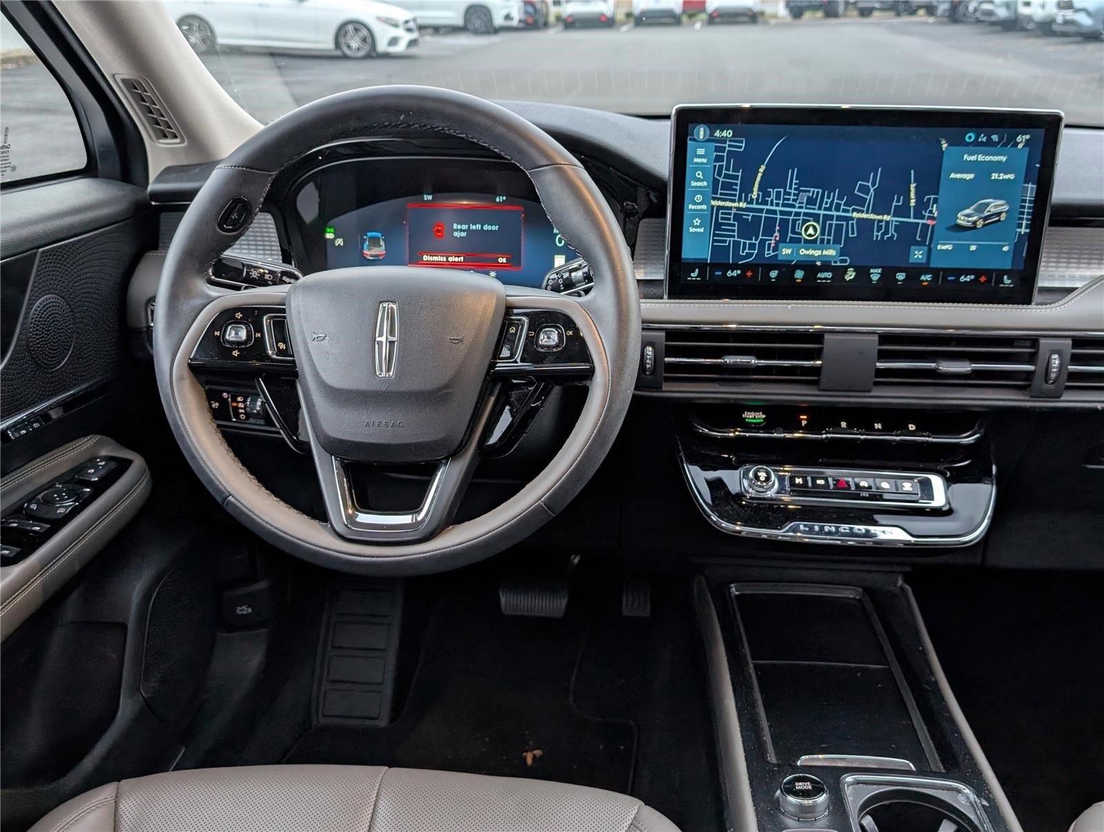 Used 2023 Lincoln Corsair AWD w/ Equipment Group 101A image 15