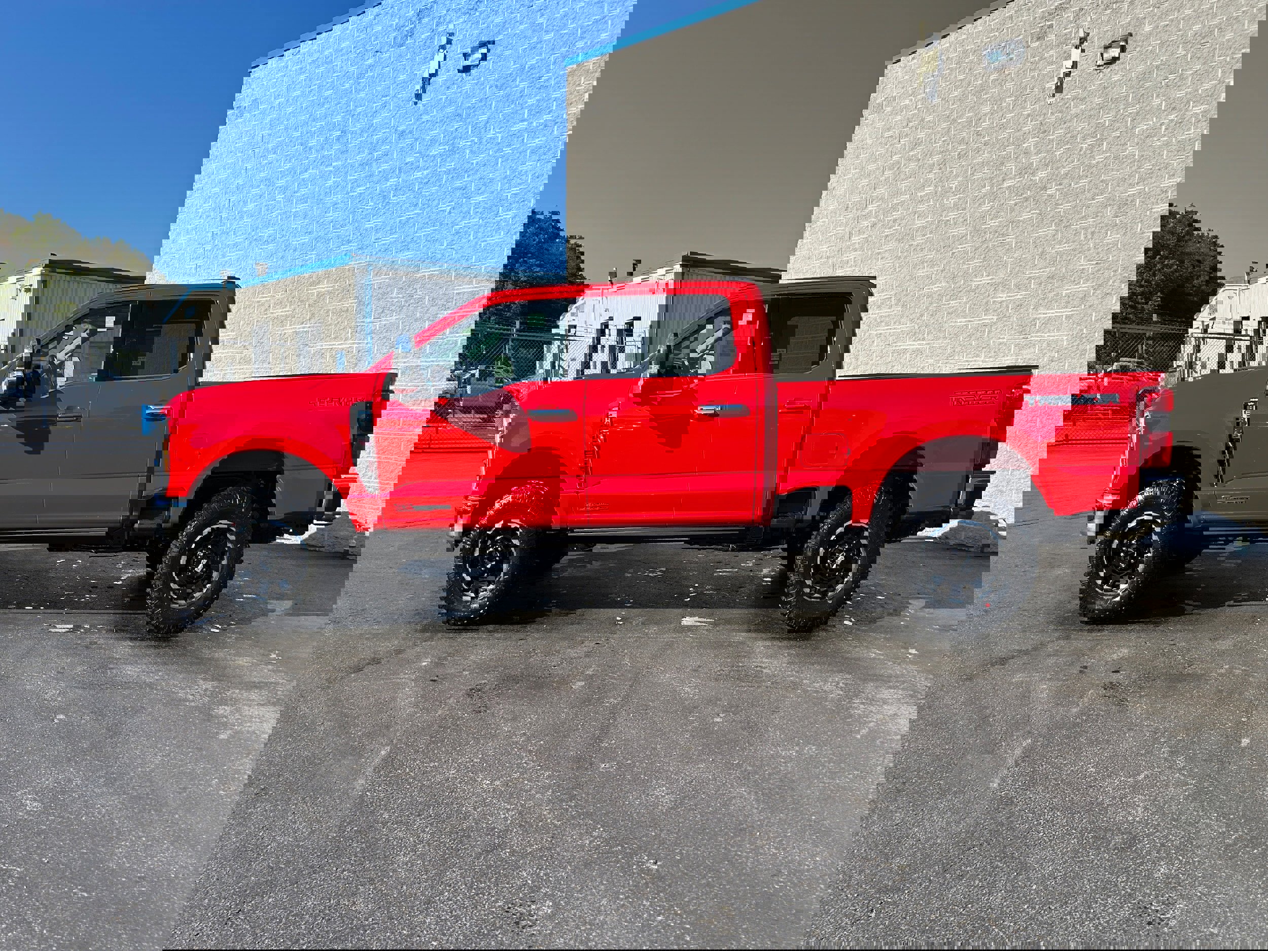 New 2026 Ford F350 Lariat image 7