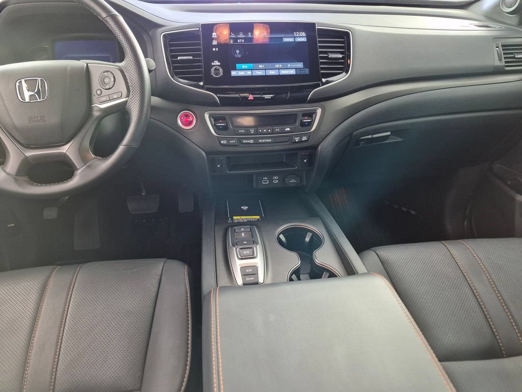 Used 2024 Honda Passport TrailSport image 28