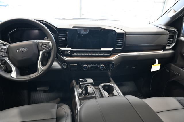 New 2026 Chevrolet Silverado 1500 RST w/ All Star Edition Plus AWD/4WD image 13
