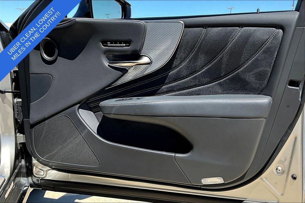 Used 2024 Lexus LS 500 F Sport w/ Dynamic Handling Package image 25