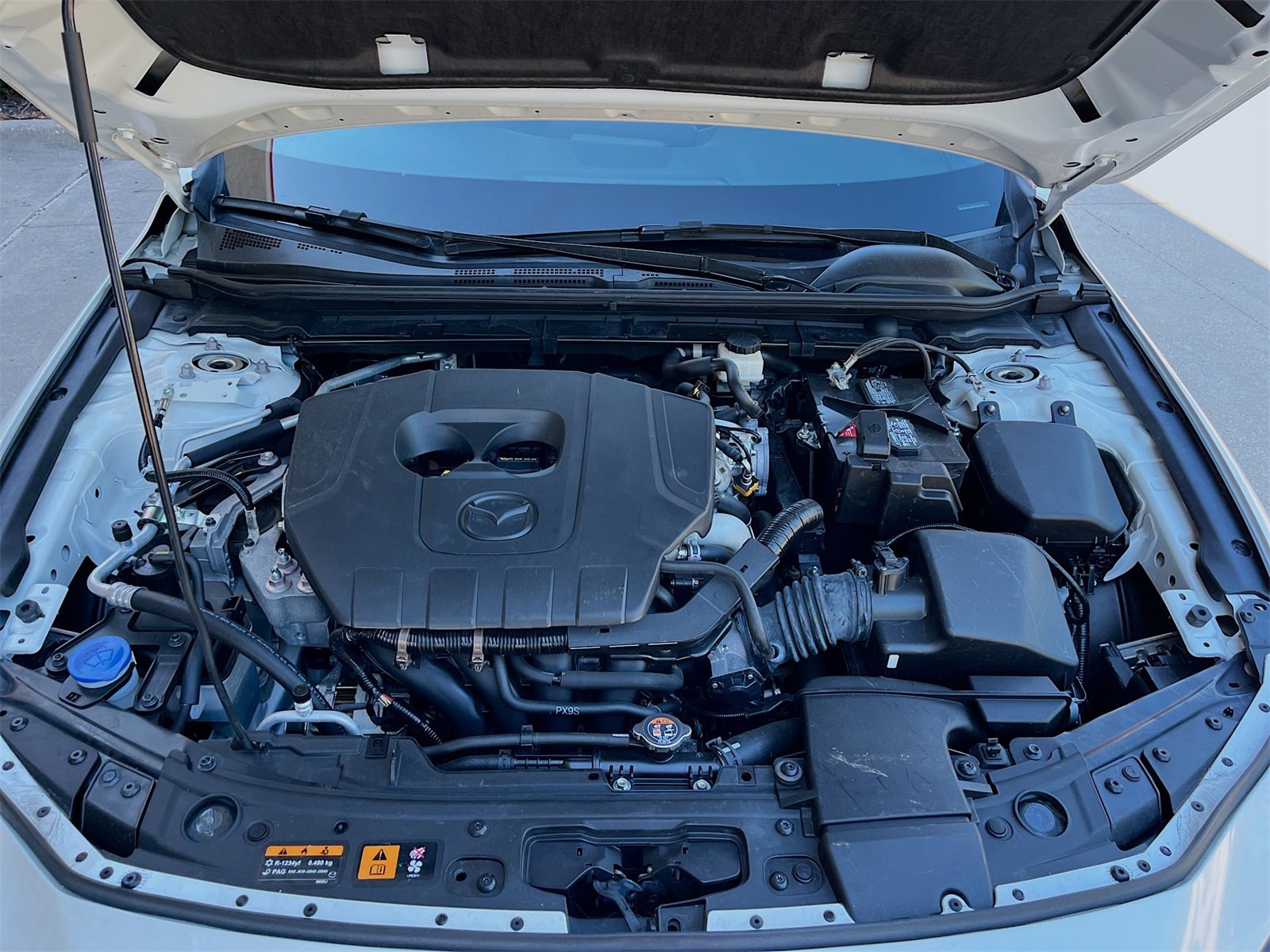 Used 2024 MAZDA MAZDA3 s image 29