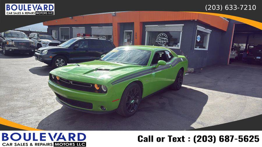 Used 2017 Dodge Challenger GT w/ GT Interior Package image 3