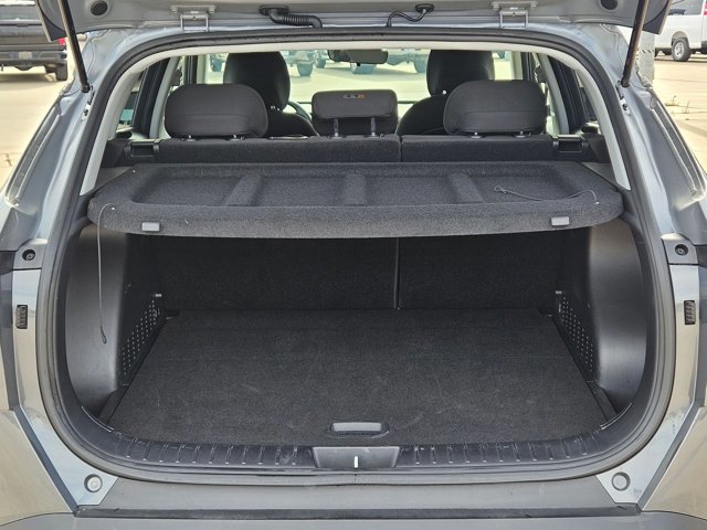 Used 2025 Hyundai Kona SEL image 6