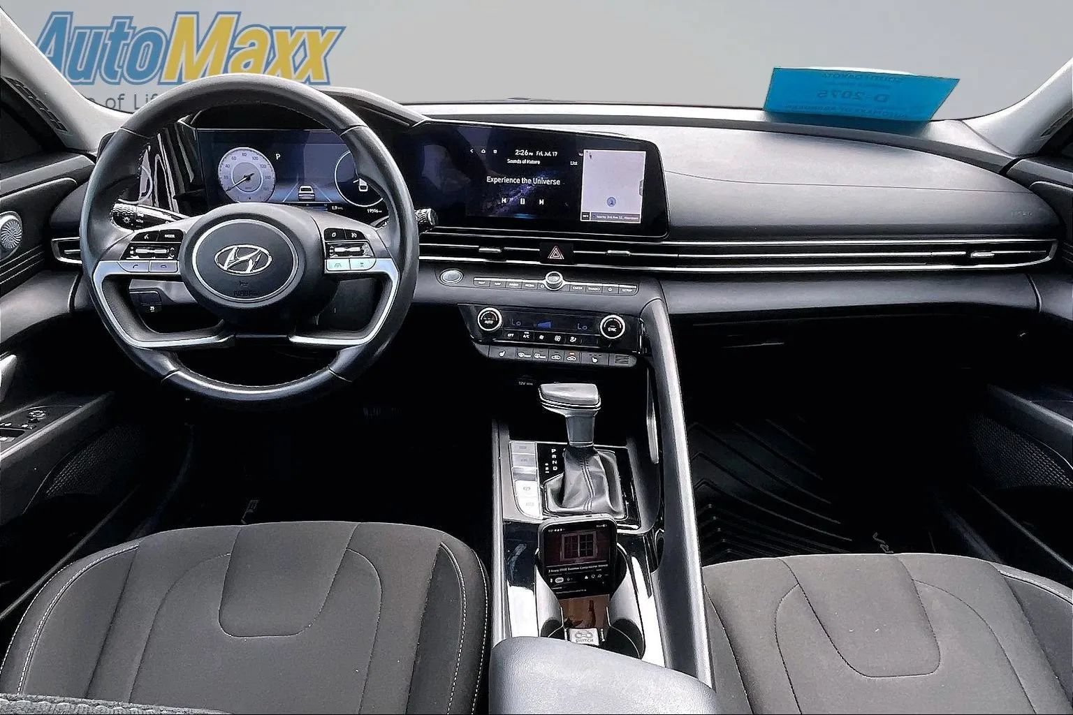 Used 2023 Hyundai Elantra SEL w/ Convenience Package FWD image 10