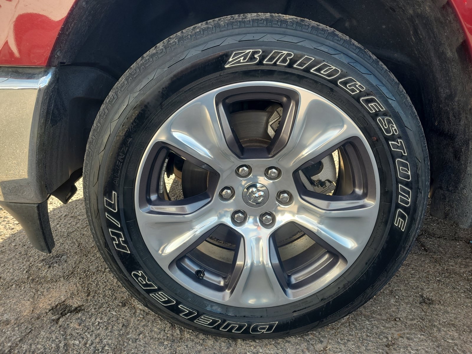 Used 2023 RAM 1500 Laramie AWD/4WD image 11