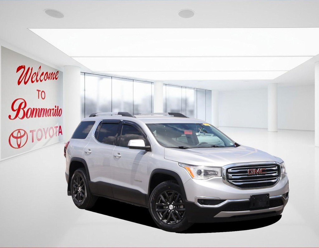 Used 2019 GMC Acadia SLT FWD image 2