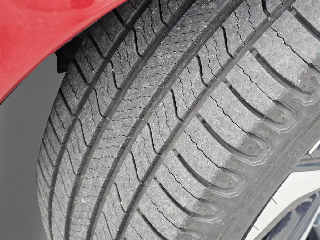 Certified 2021 Honda Insight EX image 18