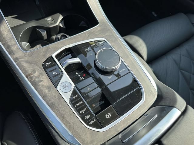 New 2026 BMW X5 xDrive40i AWD/4WD image 17