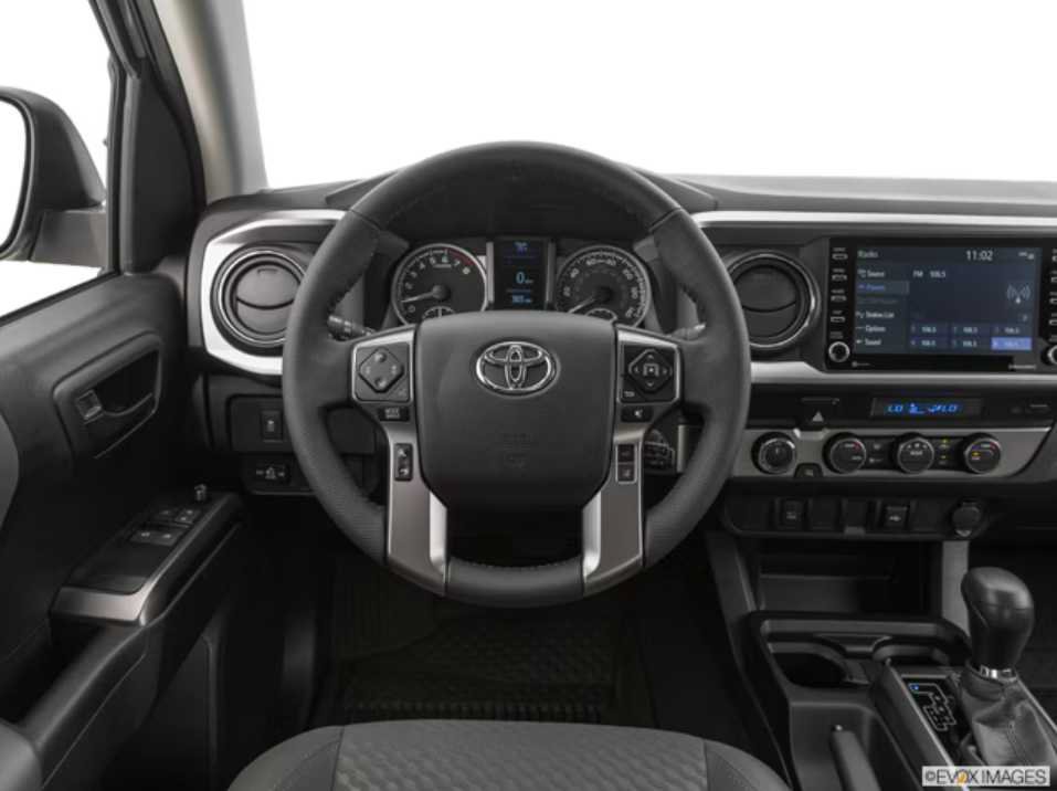 Used 2023 Toyota Tacoma TRD Sport AWD/4WD image 28