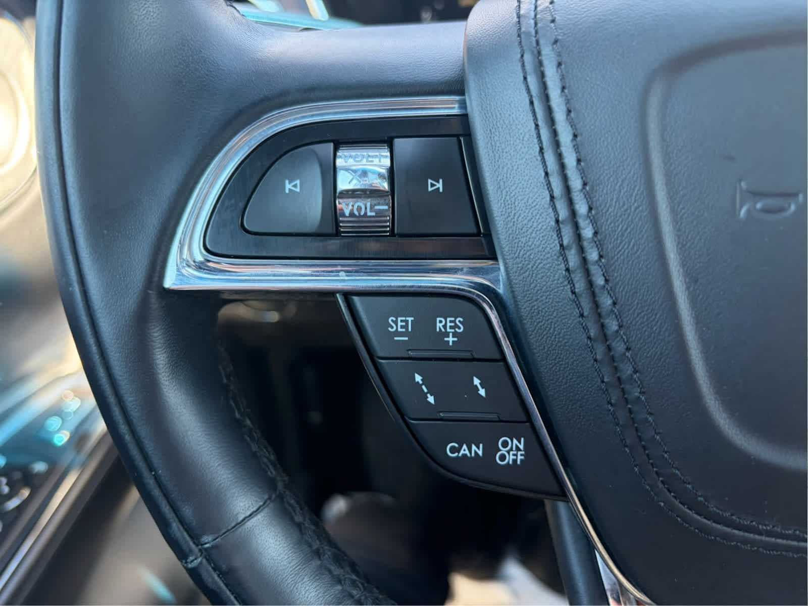 Used 2019 Lincoln Continental Black Label AWD/4WD image 16