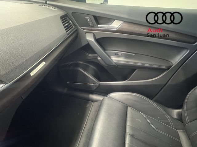 Used 2022 Audi Q5 2.0T Premium Plus w/ Premium Plus Package AWD/4WD image 32