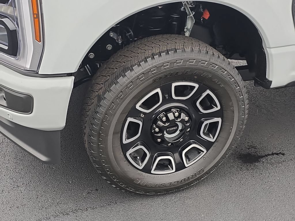 New 2026 Ford F350 Platinum AWD/4WD image 14