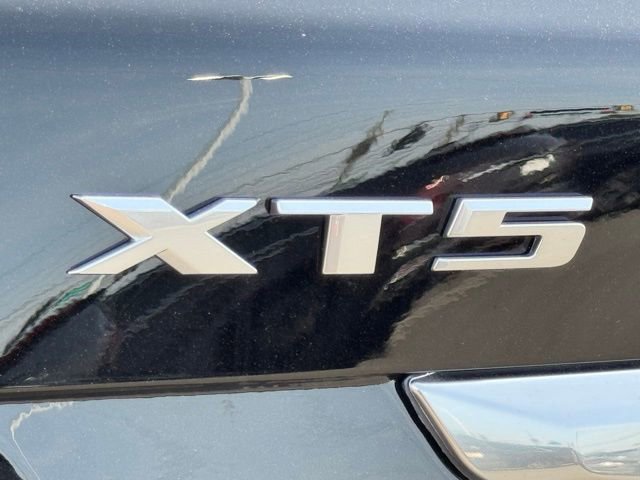 New 2025 Cadillac XT5 Premium Luxury w/ Technology Package image 9